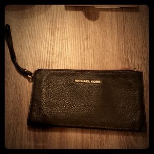 Michael Kors wristlet